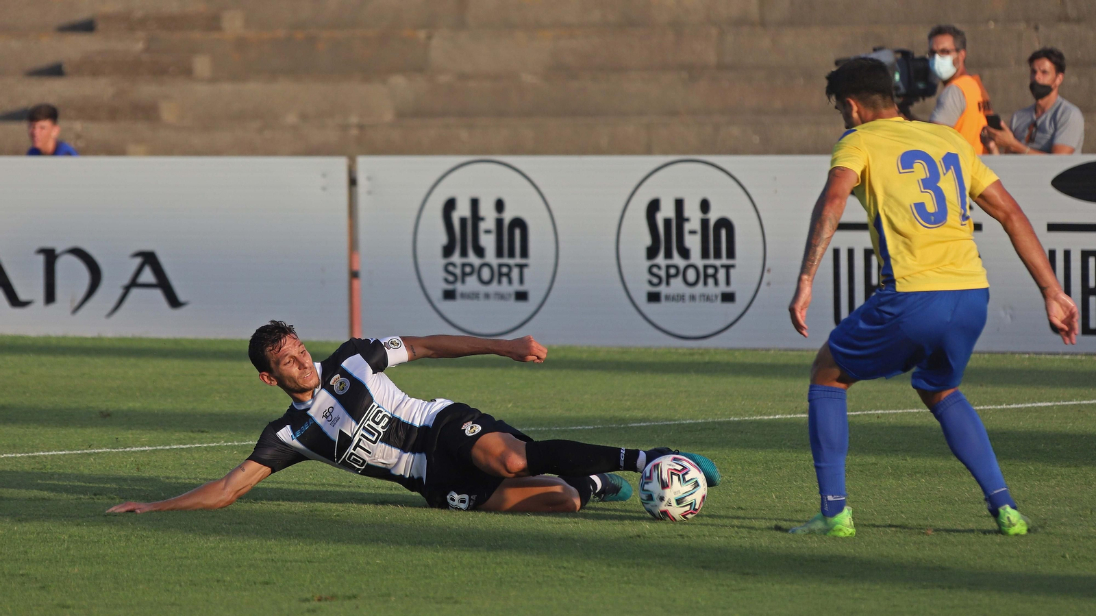 Las mejores fotos del Balona - Cádiz en La Línea
