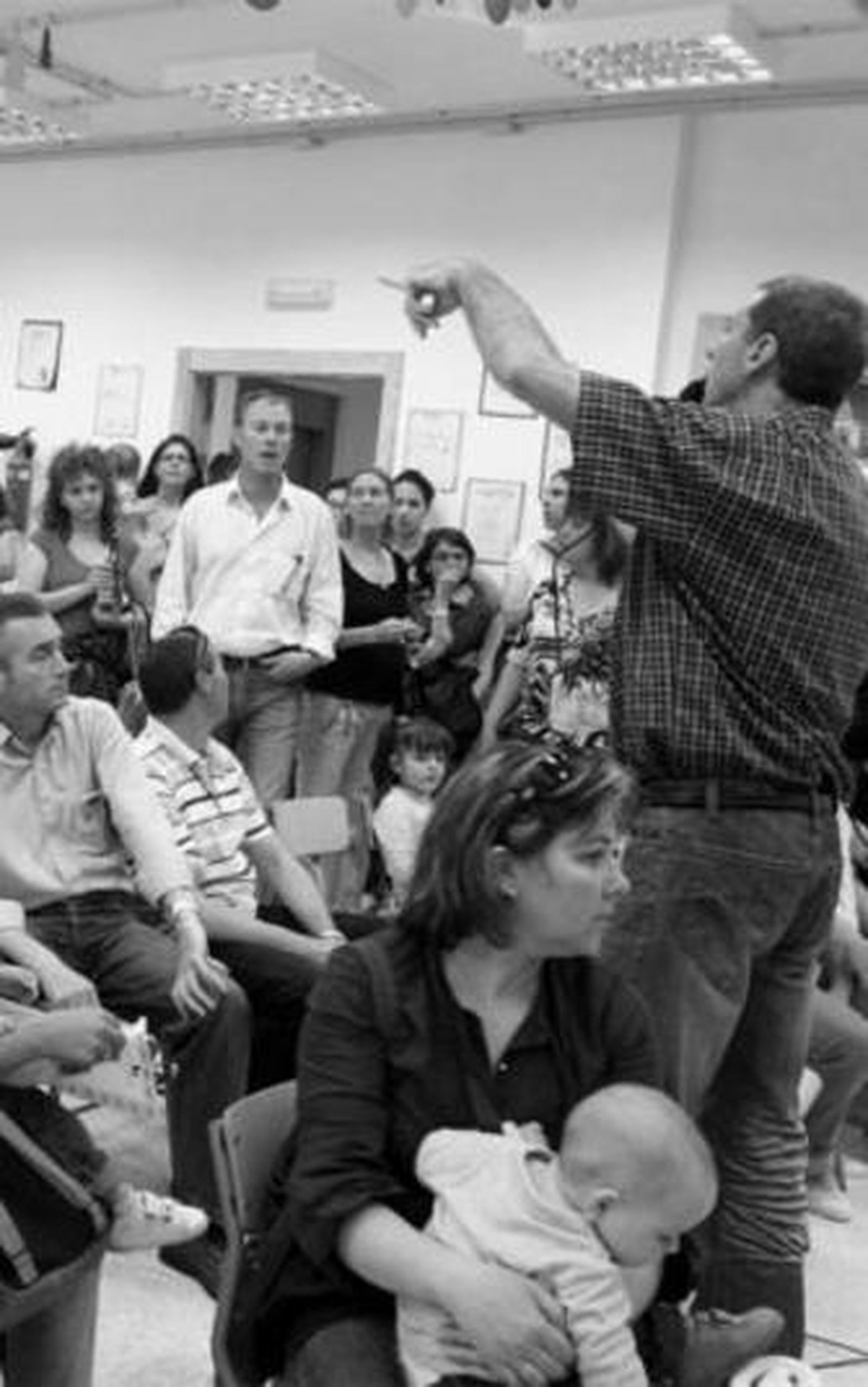 Imagen de la asamblea que se celebró ayer.