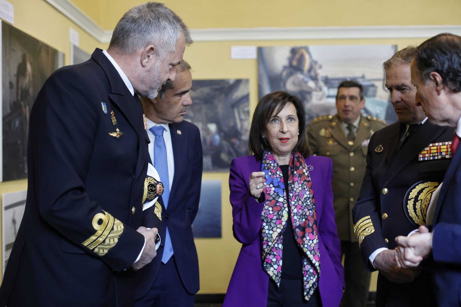 La ministra de Defensa, Margarita Robles, en Chiclana.