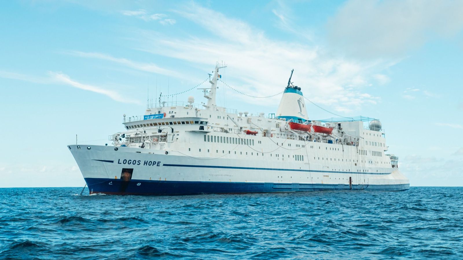 El buque biblioteca flotante 'Logos Hope' que visitará el puerto de Málaga