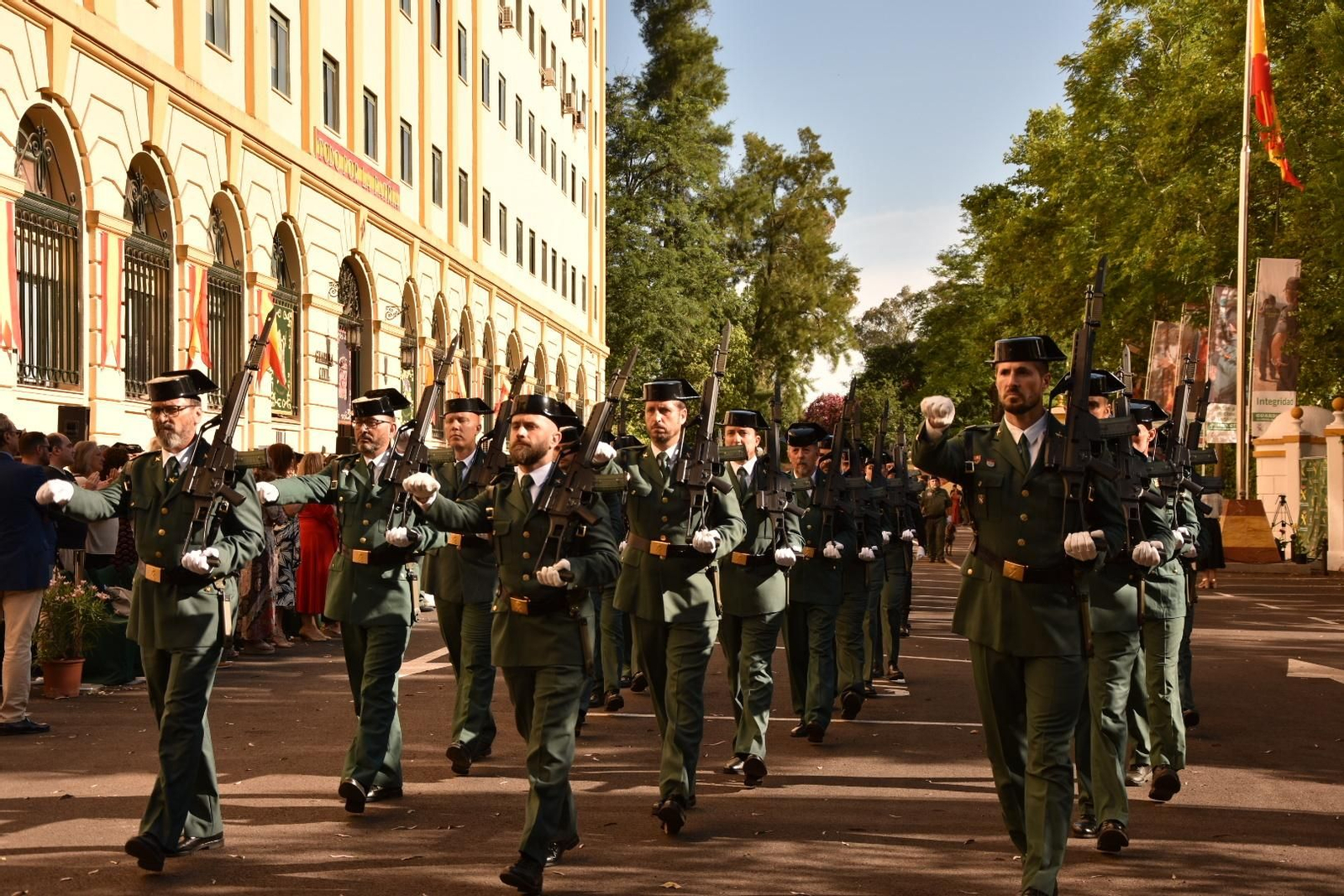 La Guardia Civil celebra en Sevilla su 179 aniversario