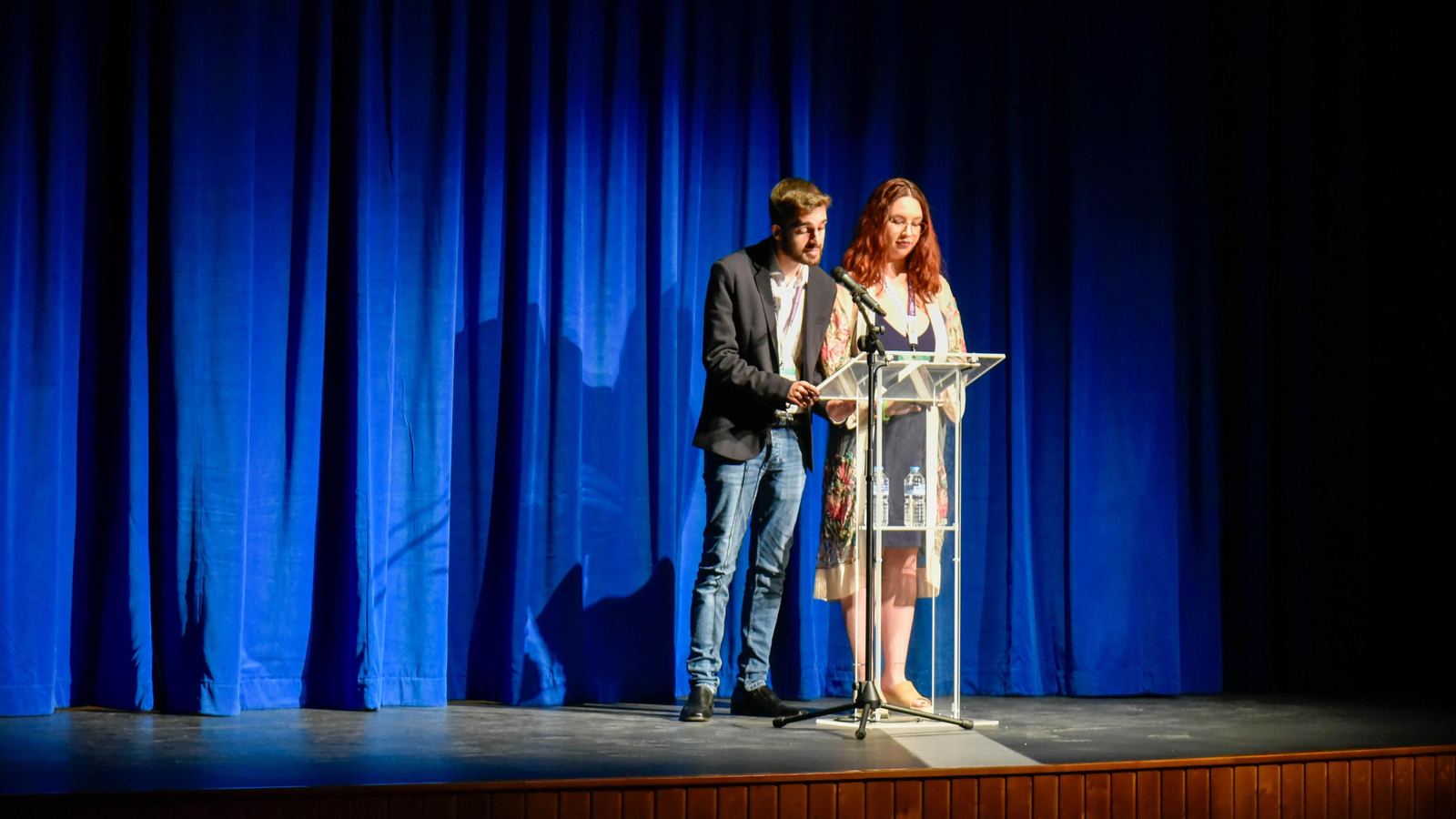 Las fotos de Generación EGB en La Línea a cargo de Las Chicas de Oro de Canonja