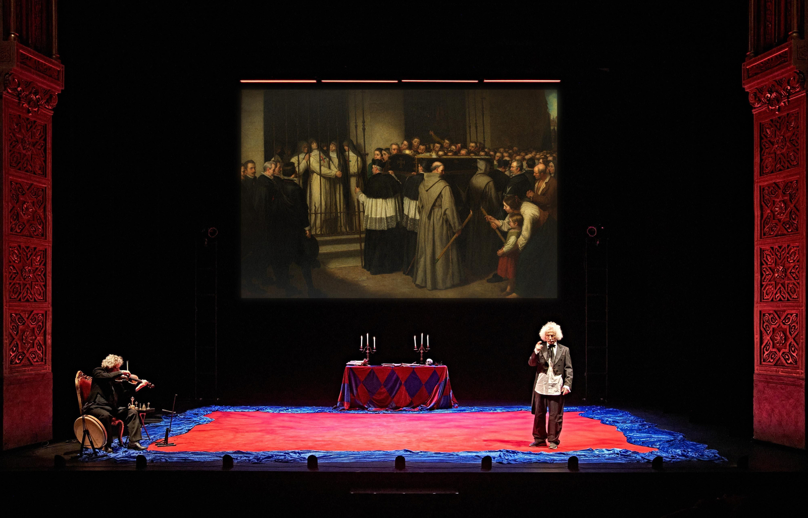 Rafael Álvarez El Brujo interpretando a los clásicos del Siglo de Oro en el Teatro Soho Caixabank.