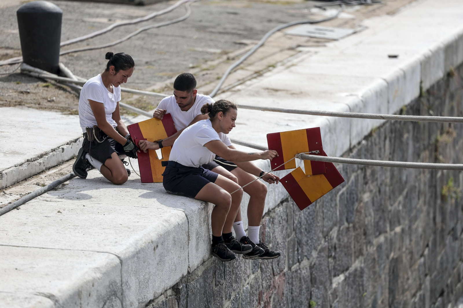 Las imágenes del buque escuela 'Juan Sebastián de Elcano' en Buenos Aires