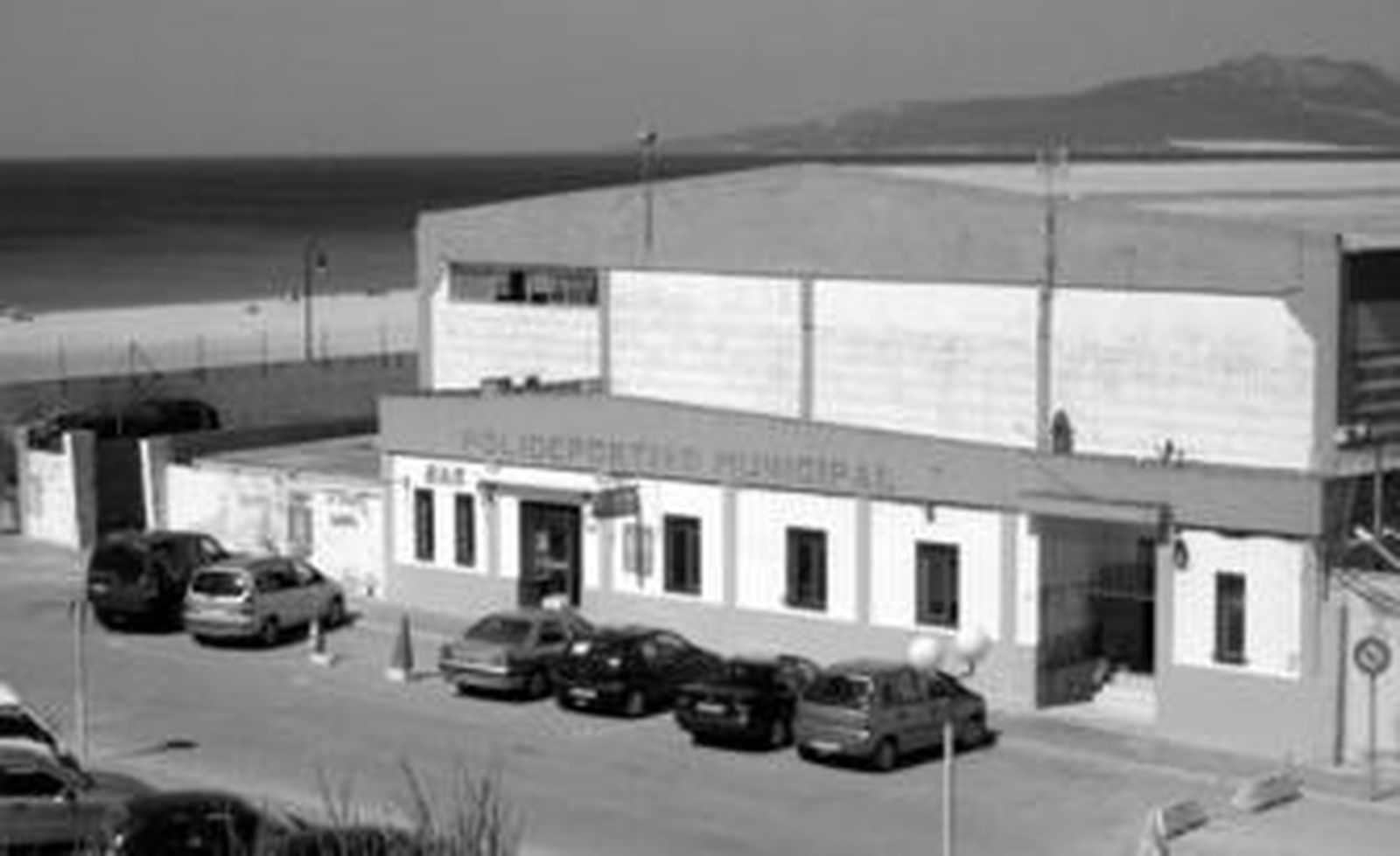 Imagen del actual polideportivo de Tarifa.