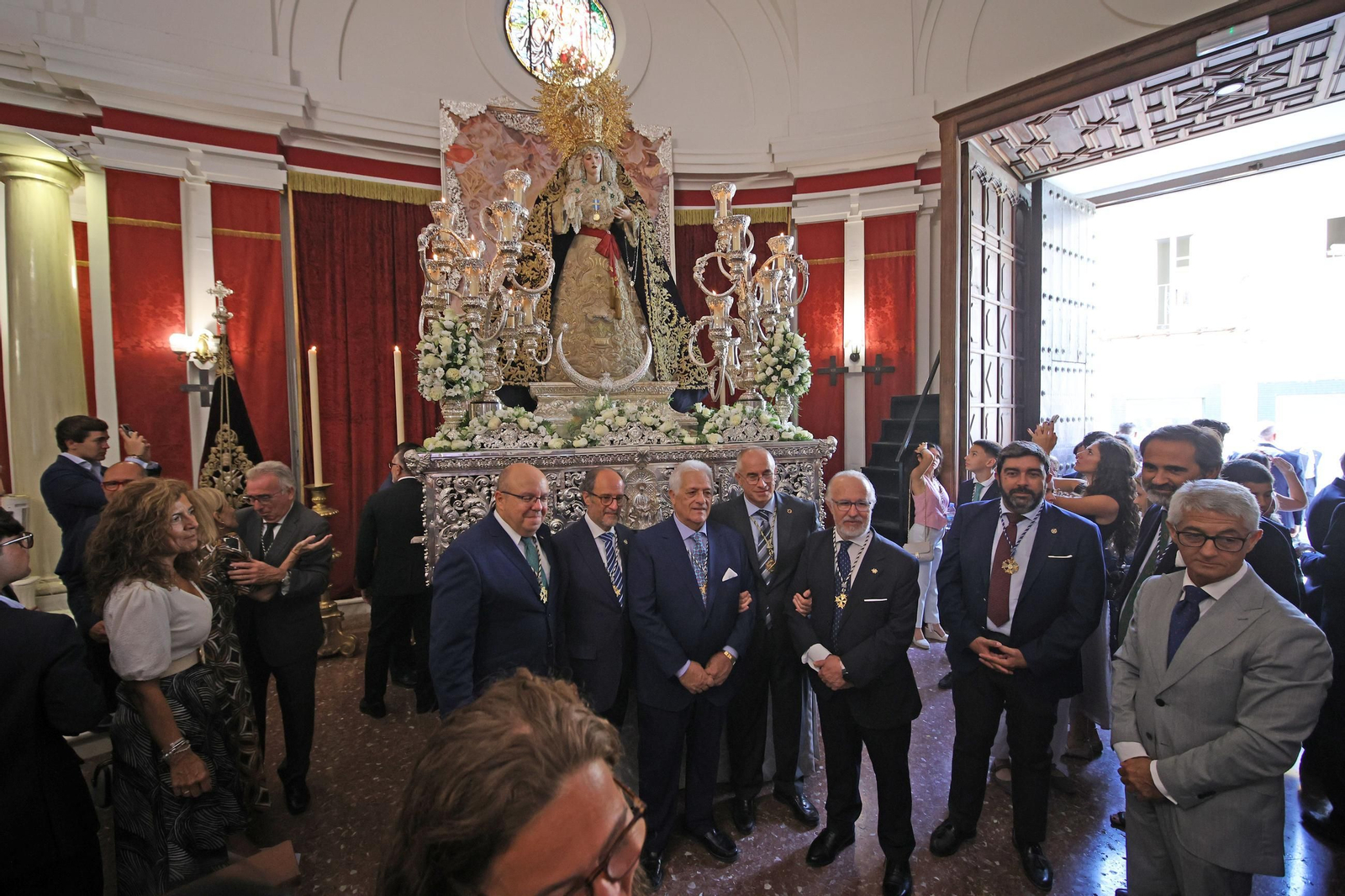 Medalla de Oro de Jerez a la Virgen de la Coronación