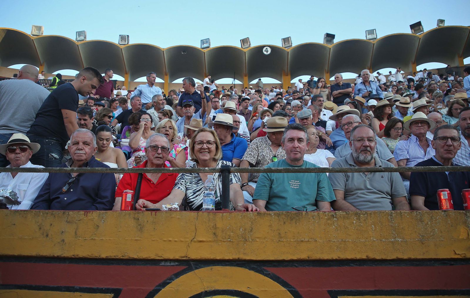 Búscate en durante la corrida del jueves en la plaza de toros Las Palomas