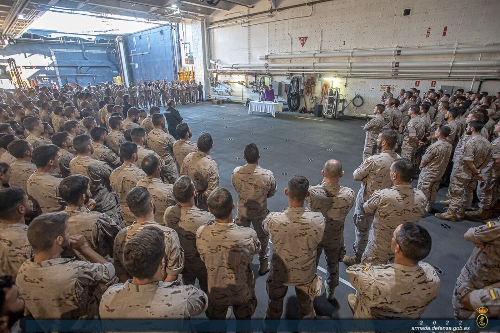 Homenaje al cabo Ardila.