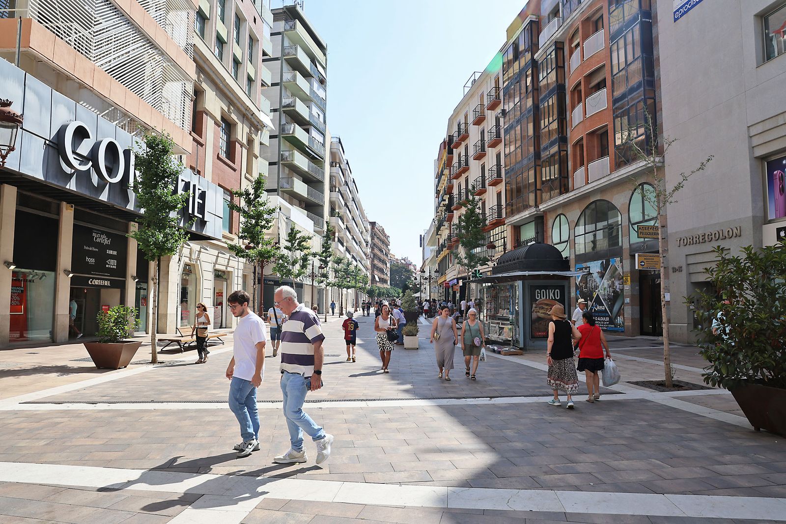 Imágenes del bullicio en las esquinas de la Placeta