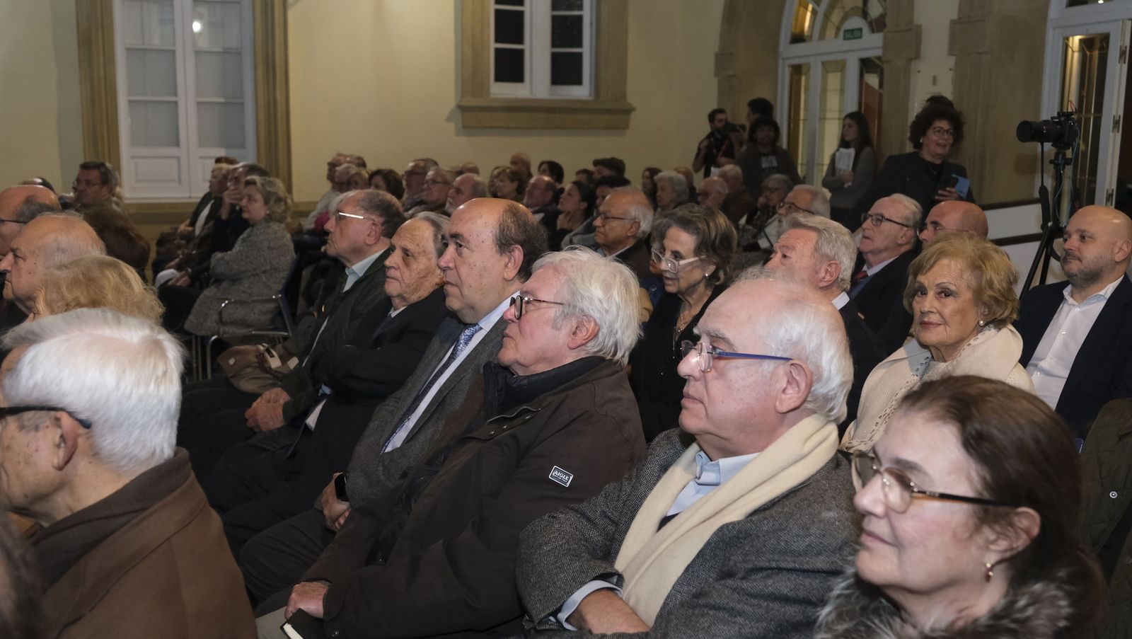 Las fotografías de la entrega del Escudo de Oro de la Provincia al Doctor Francisco Ortega Viñolo