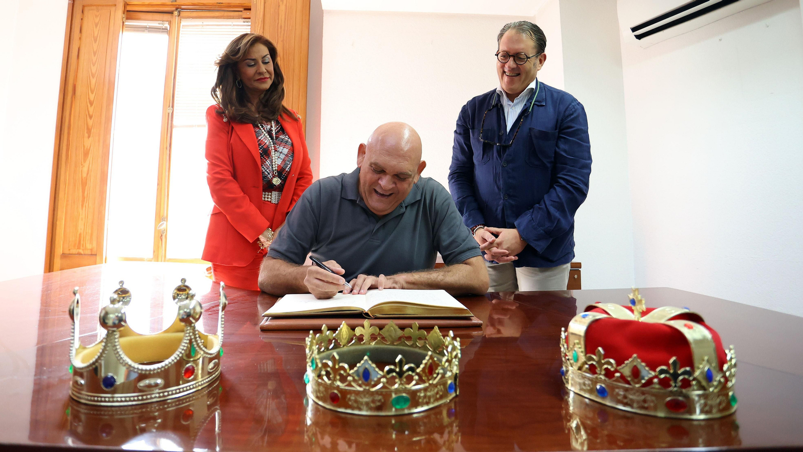 Visita de los Reyes Magos de Jerez 2024 al Diario de Jerez