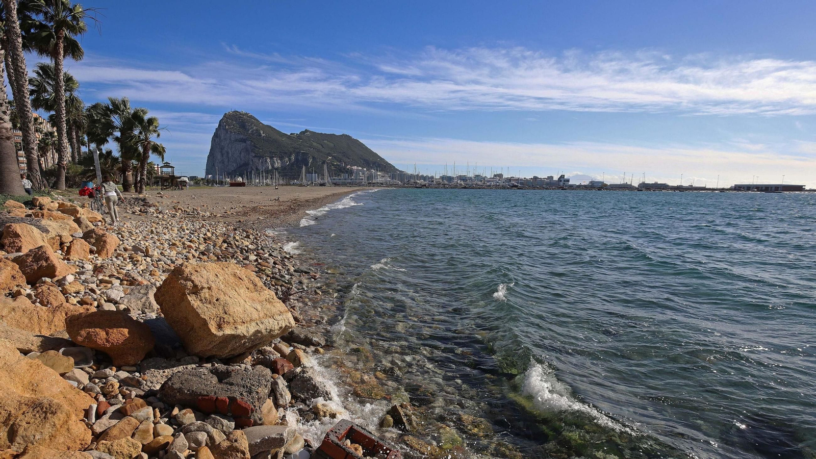 Playa de Poniente en La Línea.