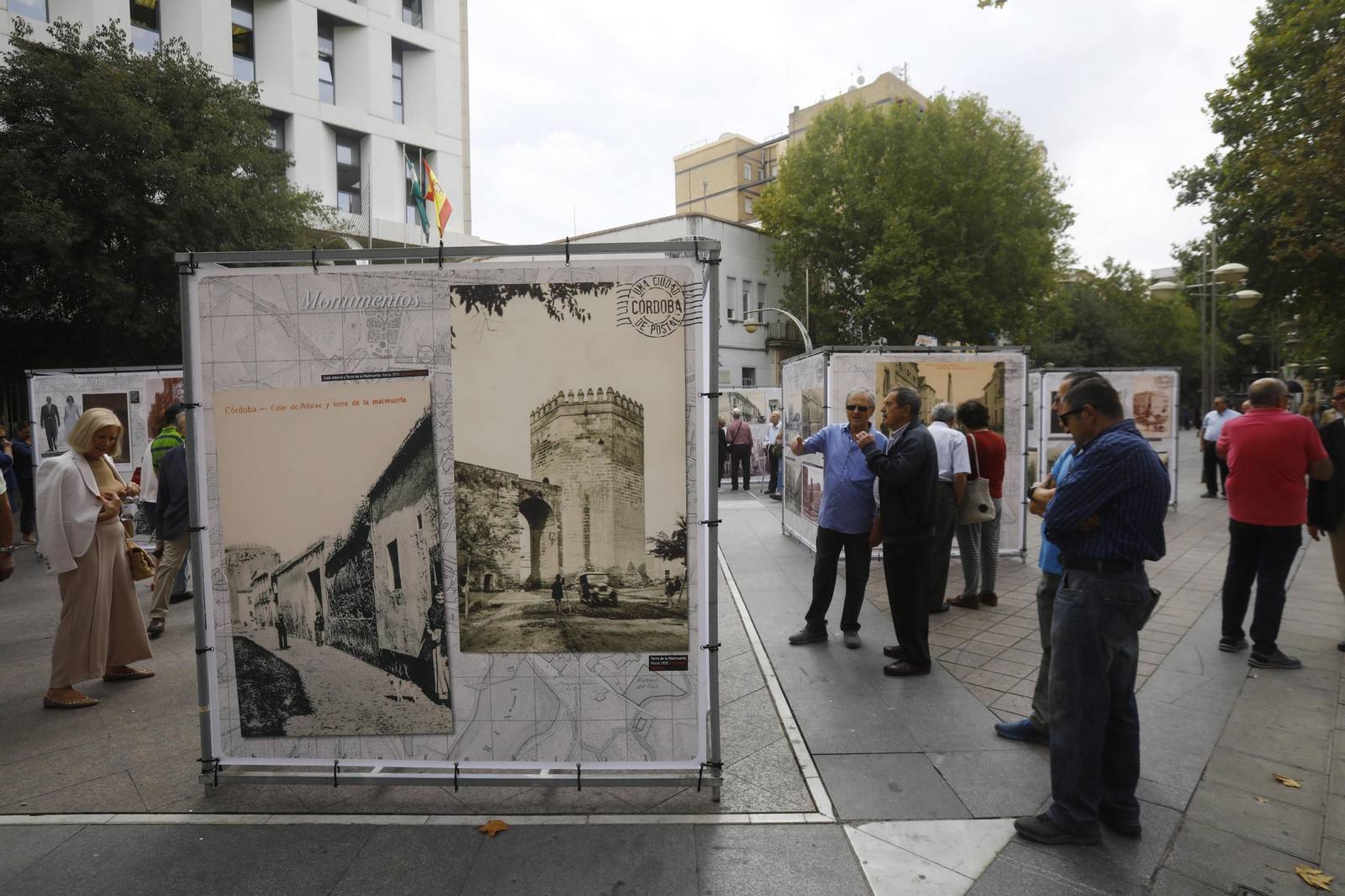 La exposición 'Córdoba una Ciudad de Postal', en imágenes