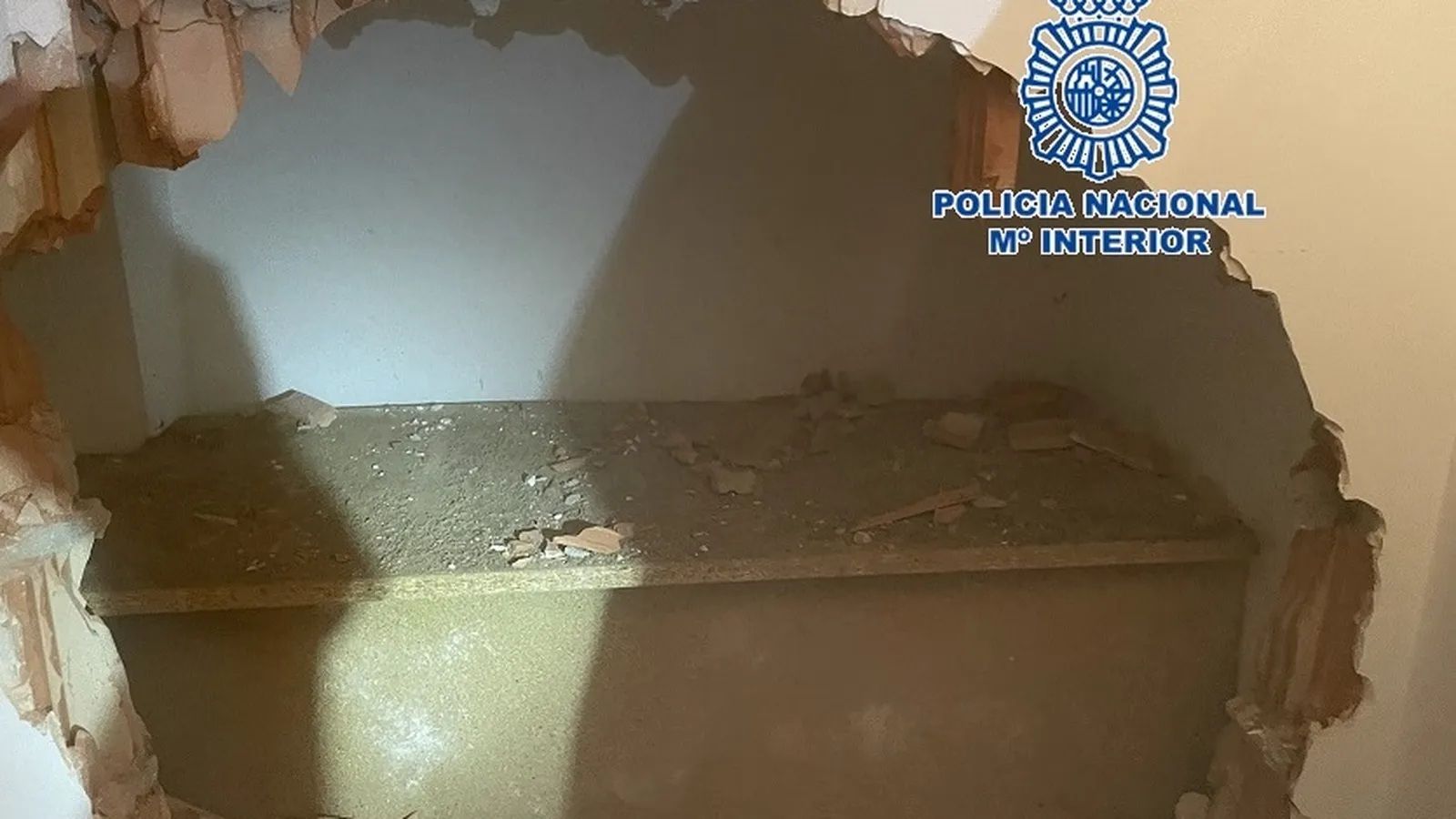 El hueco en el que la Policía encontró el cadáver de Sibora