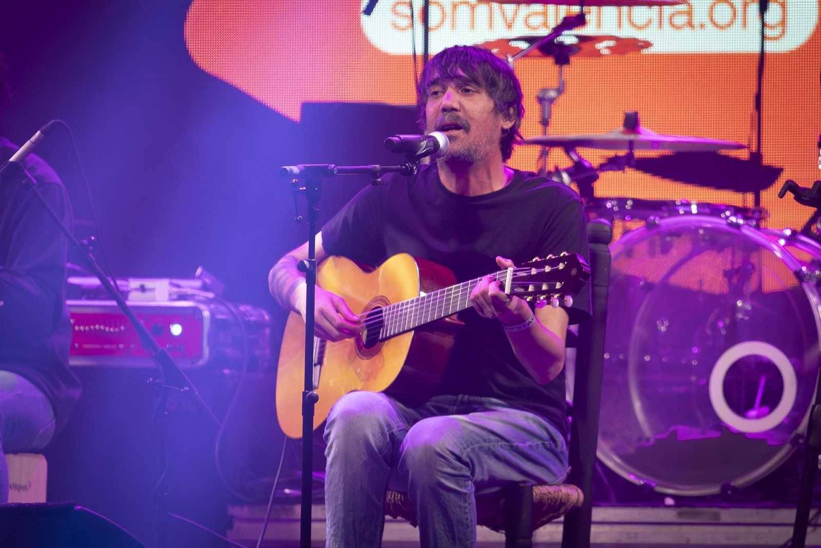 Todas las imágenes de la unión de la industria musical de Granada por Valencia