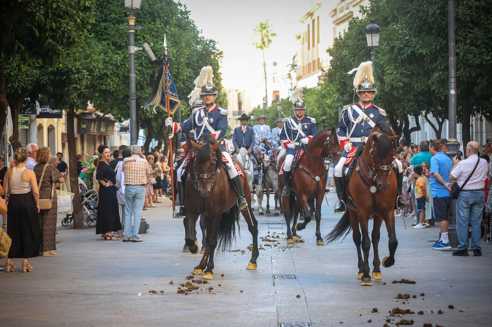 Búscate en la Parada Hípica por el 50 aniversario de Real Escuela en Jerez