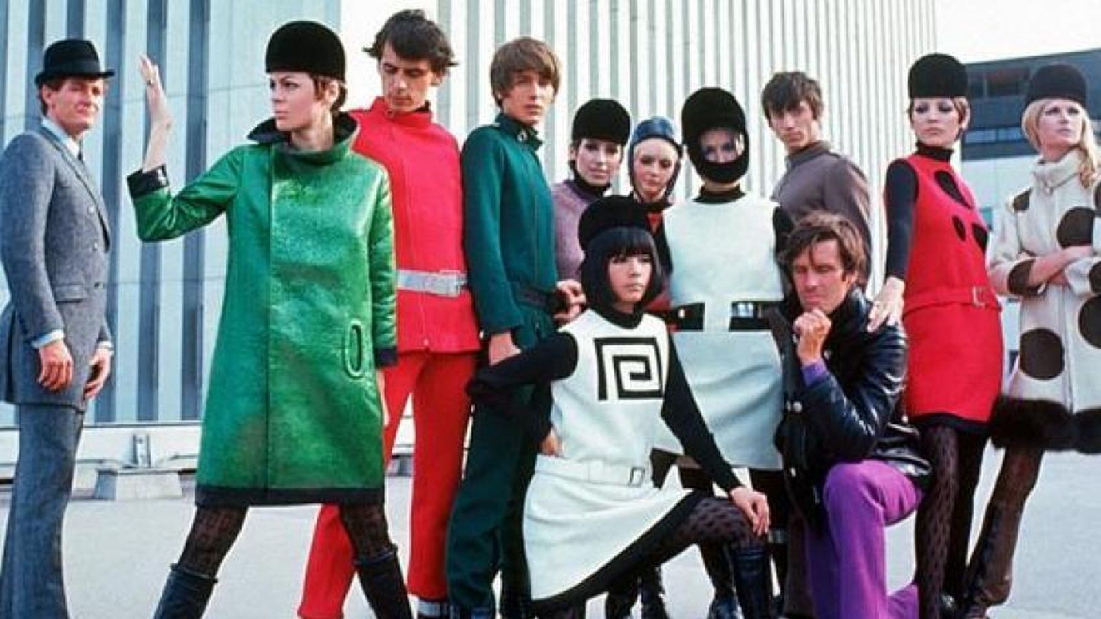 Presentación de la original colección 'Cosmos', de Pierre Cardin, en 1965.