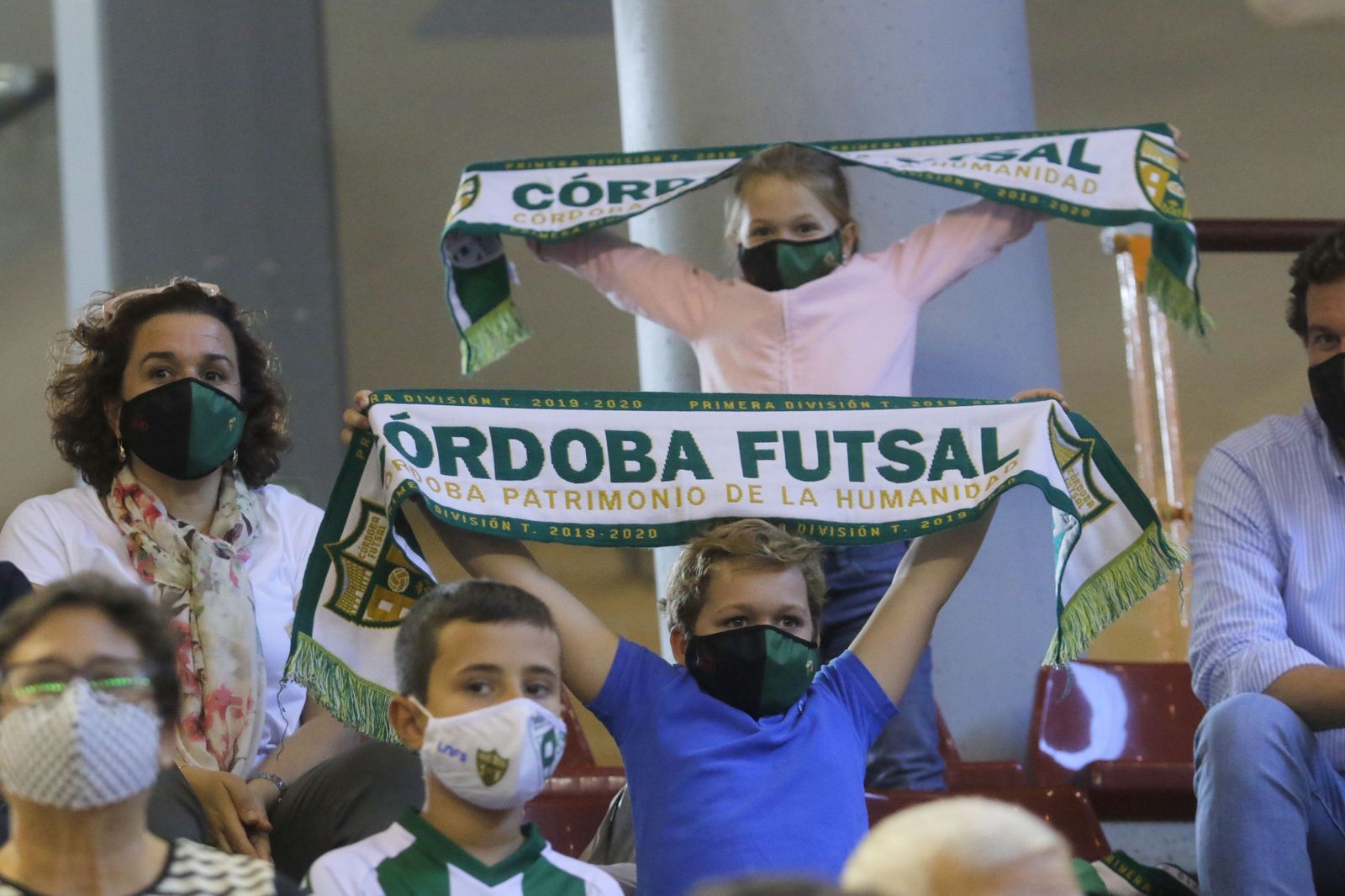 Las fotos de la hazaña: la victoria del Córdoba Futsal ante el Barça