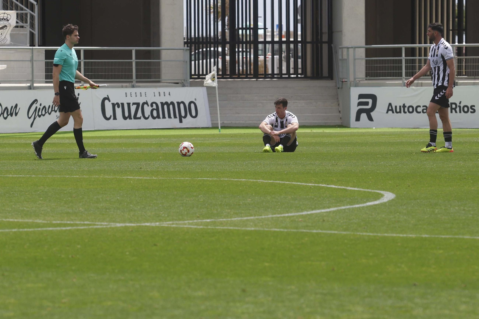 Las fotos del Balona - Linares de Segunda Federación