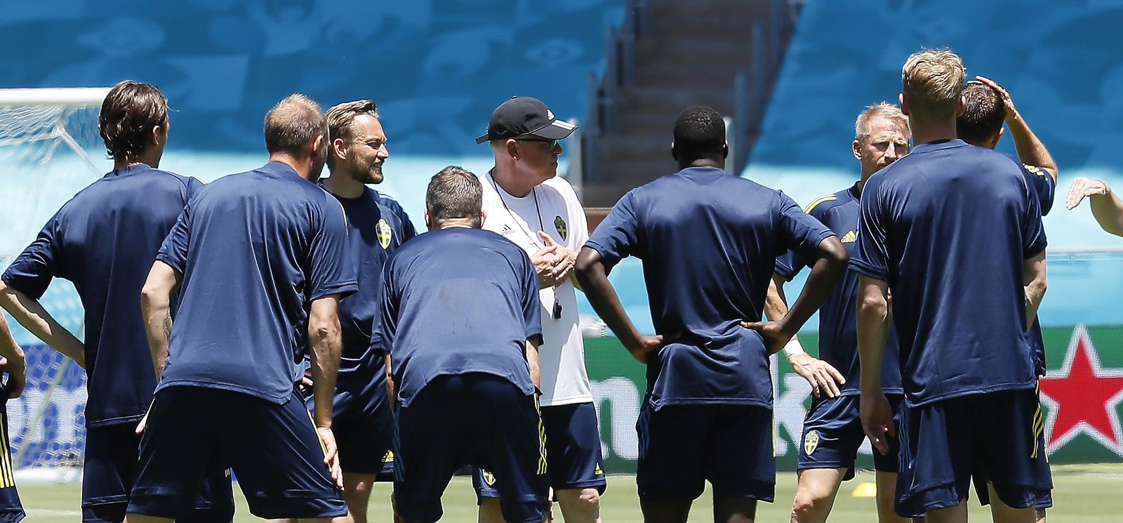 ¡Suecia entrena a las 14:30 en La Cartuja con 33 grados!