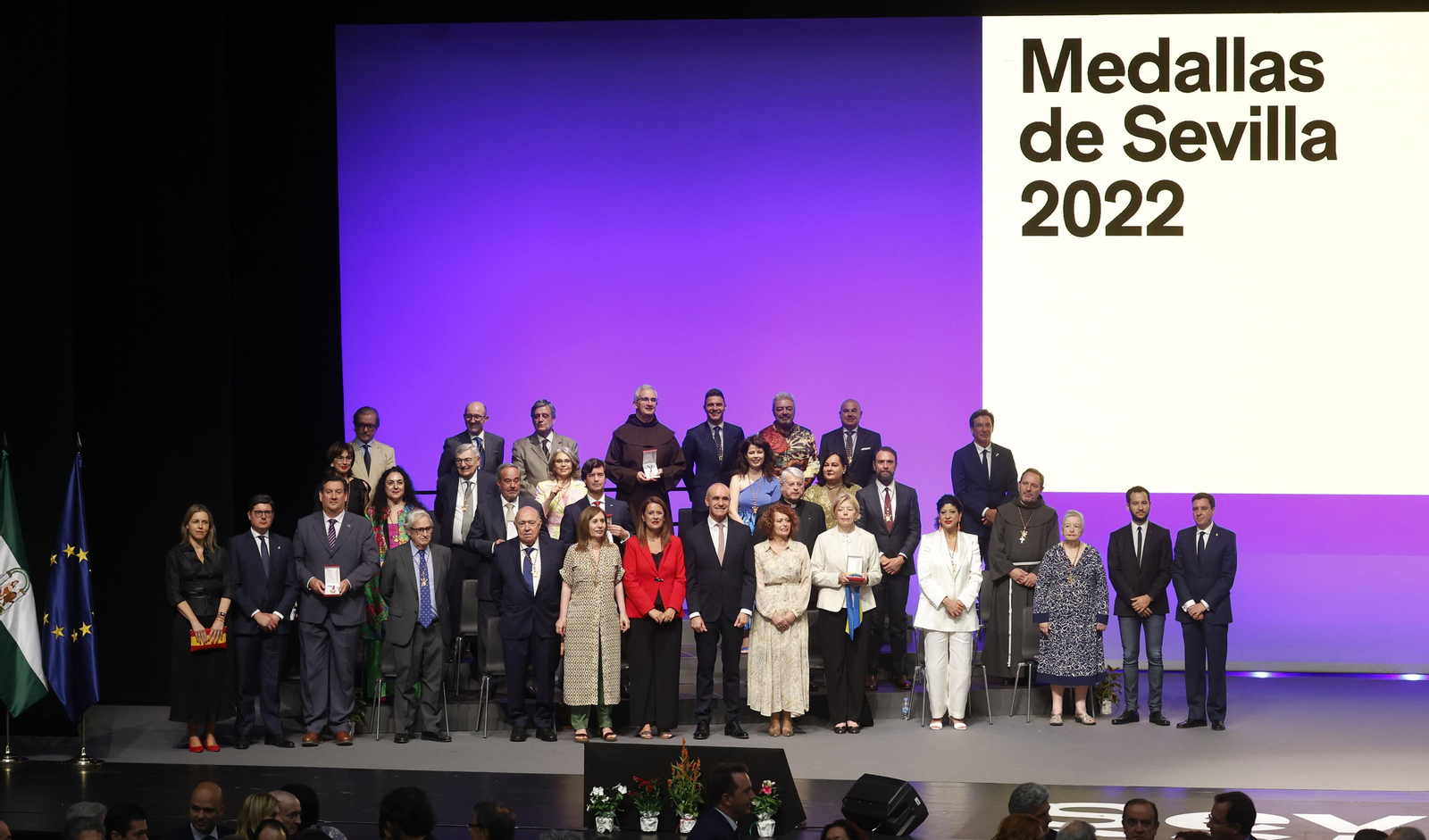 Las imágenes de la entrega de las medallas de la ciudad