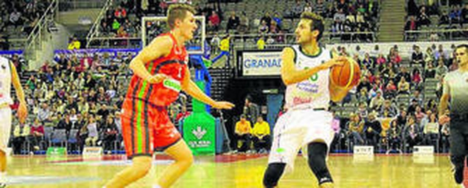 Carlos de Cobos busca a un compañero.