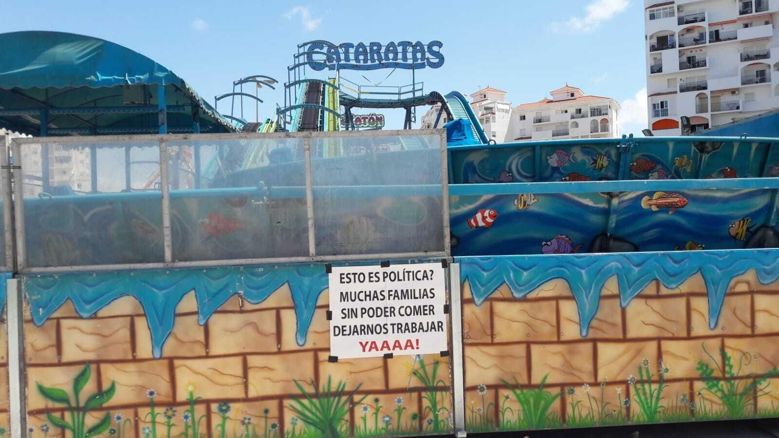 Una imagen de las atracciones instaladas en una bolsa de aparcamiento de Valdelagrana en 2020.