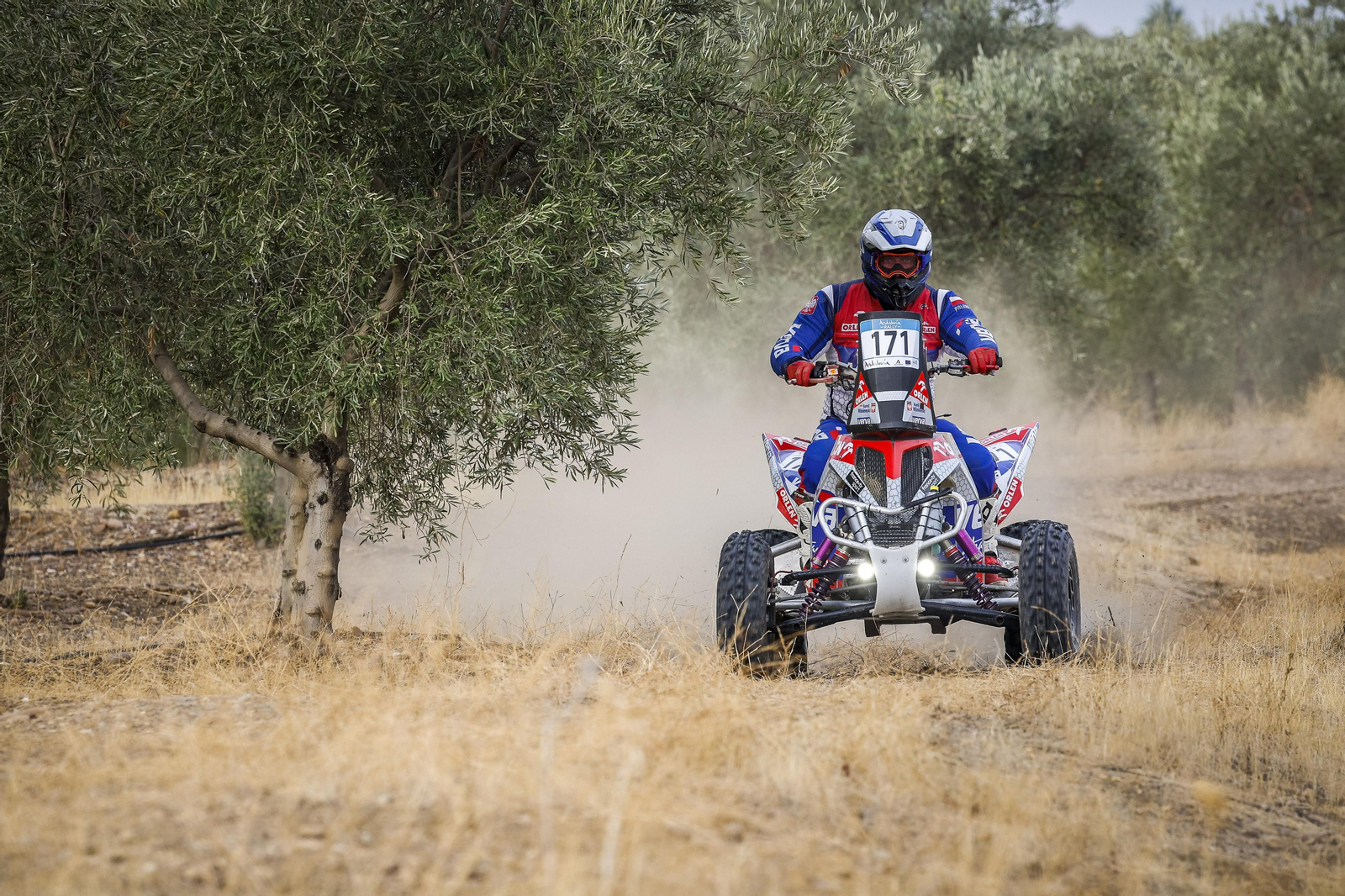 Andalucía Rally: las imágenes del 'Dakar' de Dos Hermanas | Día 2