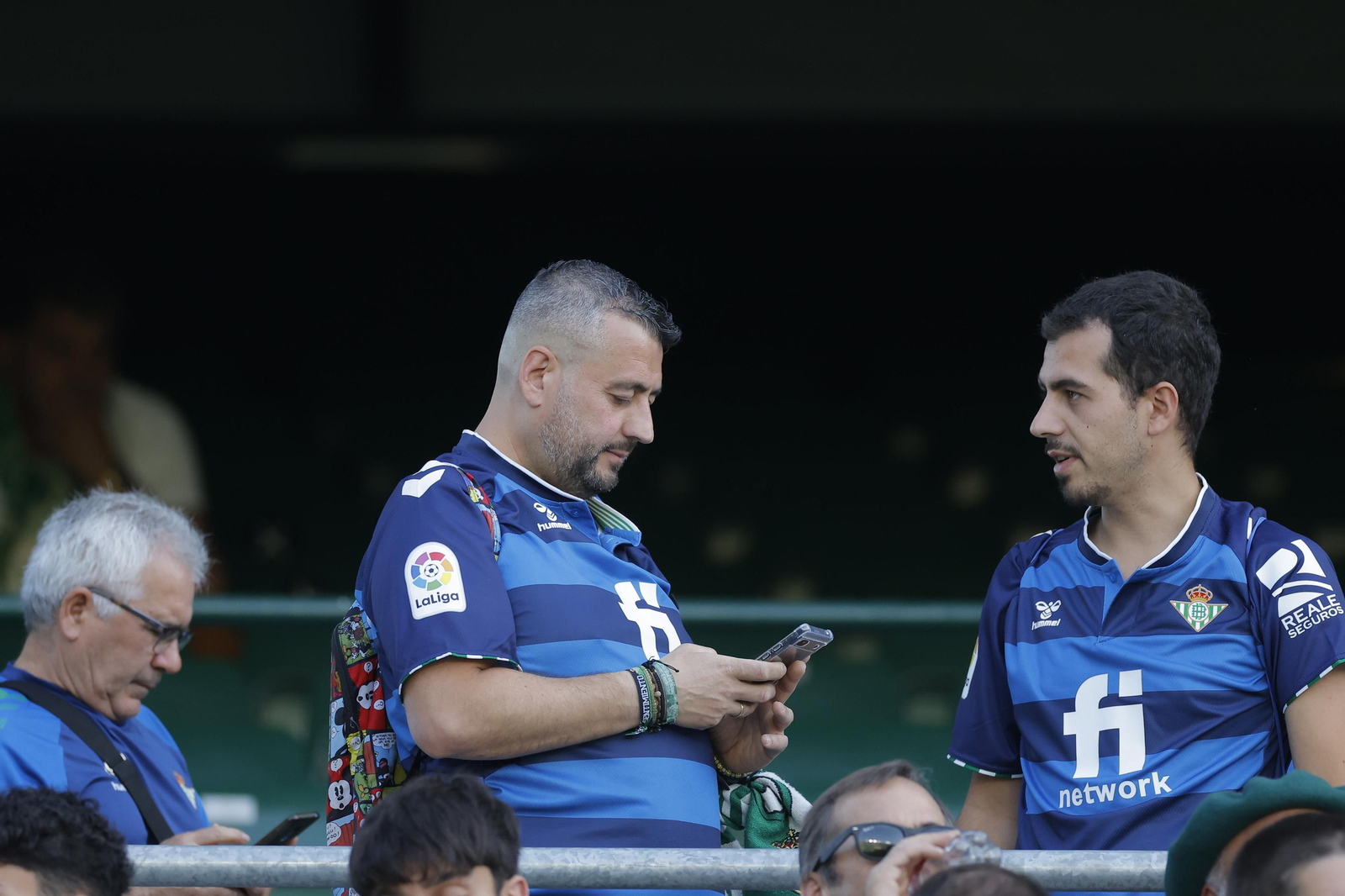 Búscate en las fotos del Betis-Rayo