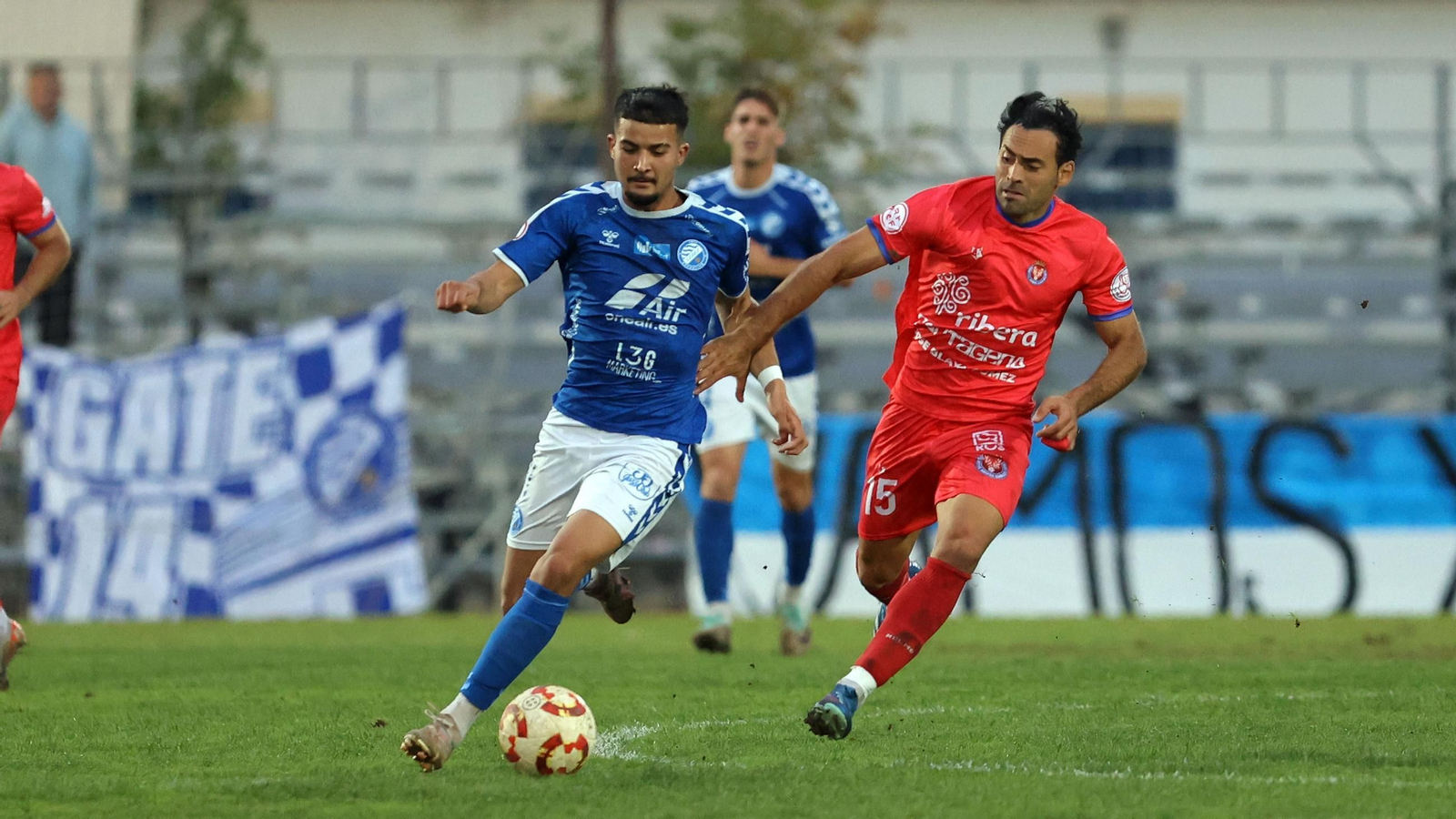 Imágenes del Xerez DFC contra la Deportiva Minerva en el Pedro Garrido de Jerez
