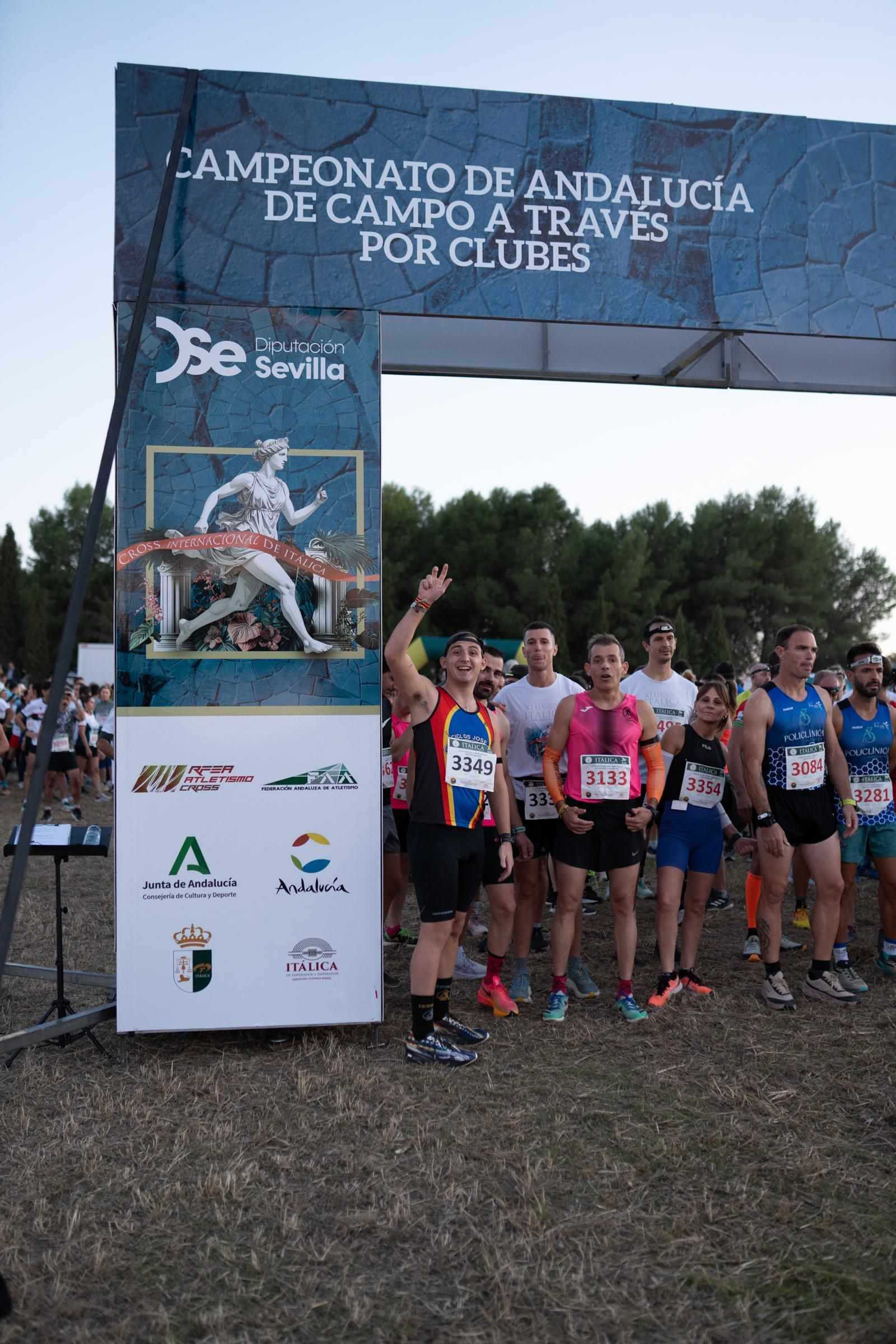 Las fotos de la prueba nocturna del Cross de Itálica