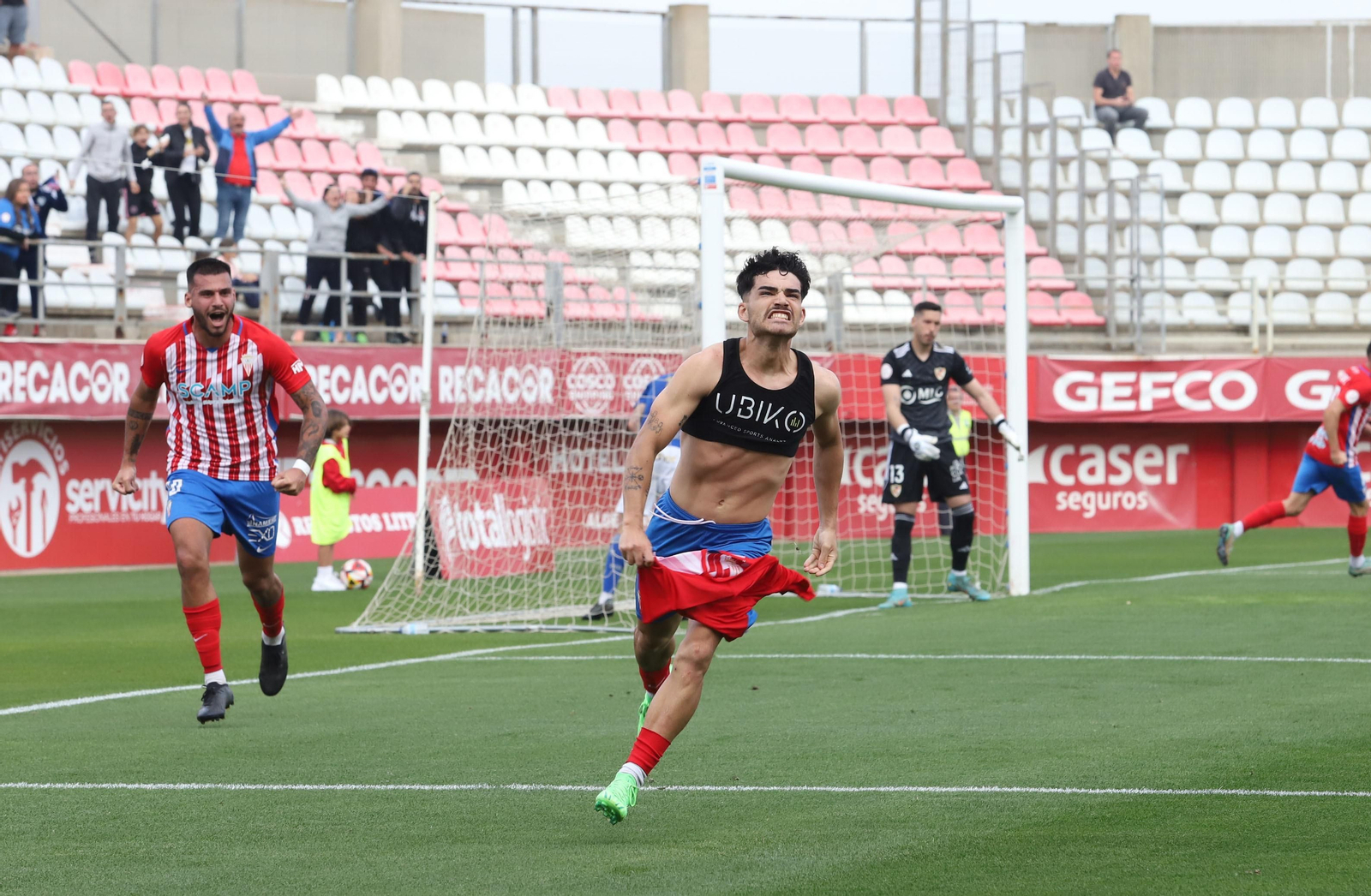 Fotos del Algeciras CF-Linares de Primera Federacion