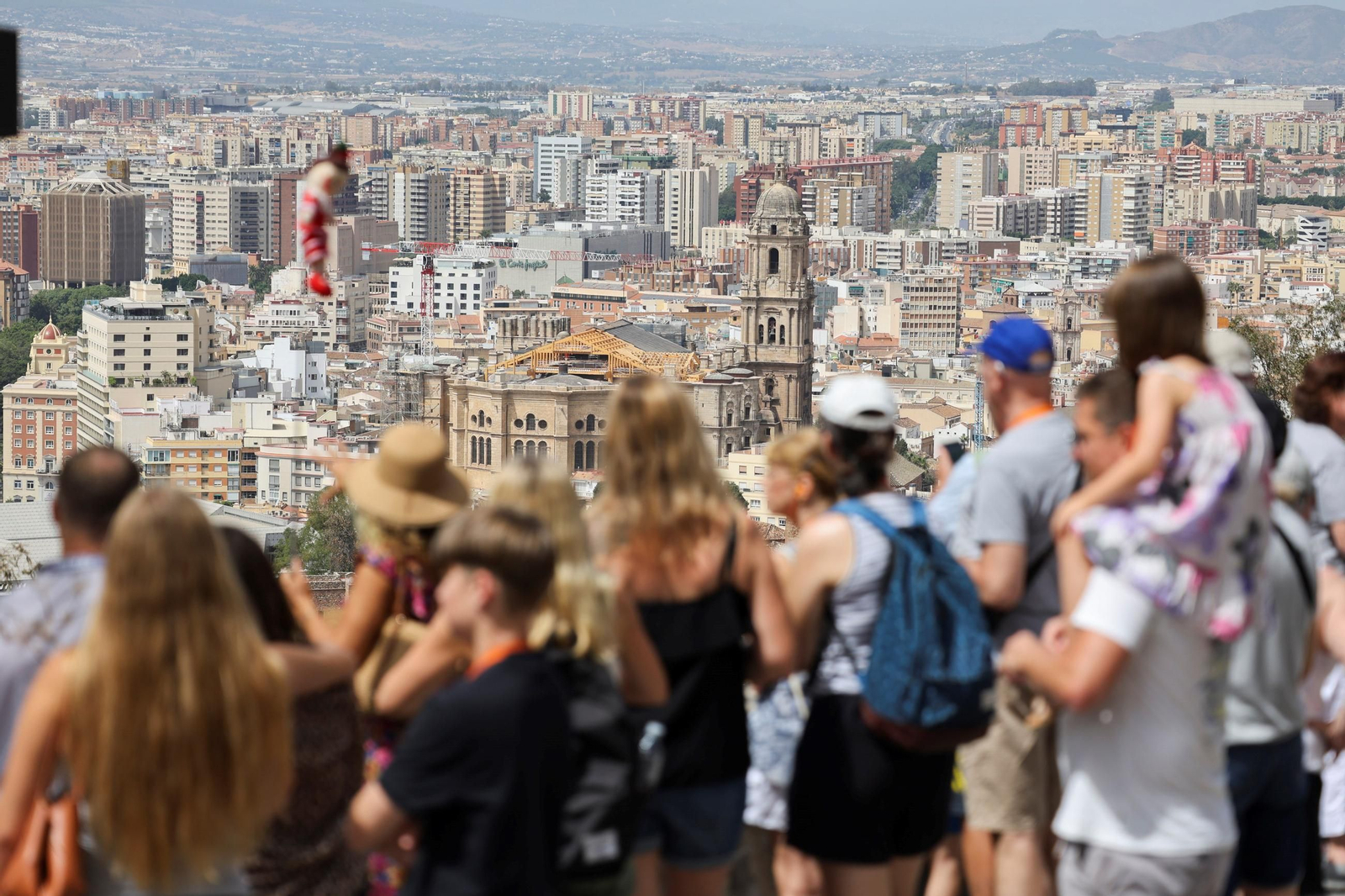 Aluvión de cruceristas en Málaga: 11.566 en un mismo día a bordo de dos buques