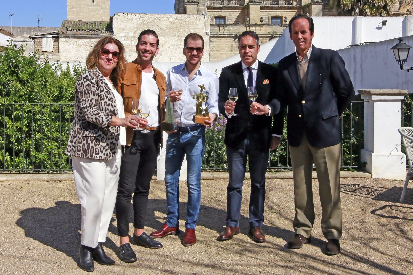 Los premiados, David Coria y José Maldonado, tras recoger los galardones.