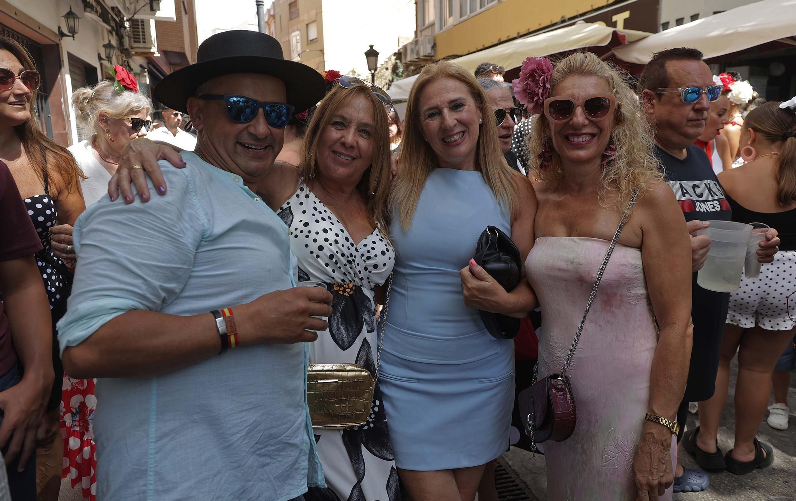 Búscate en las fotos del Domingo Rociero de la Feria de La Línea 2025 Búscate en las fotos del Domingo Rociero de la Feria de La Línea 2025