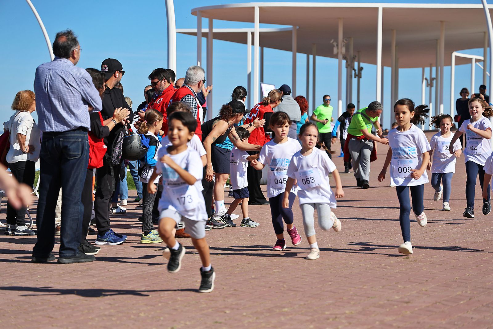 Imágenes de la Carrera infantil 'Kilos por kilómetros'