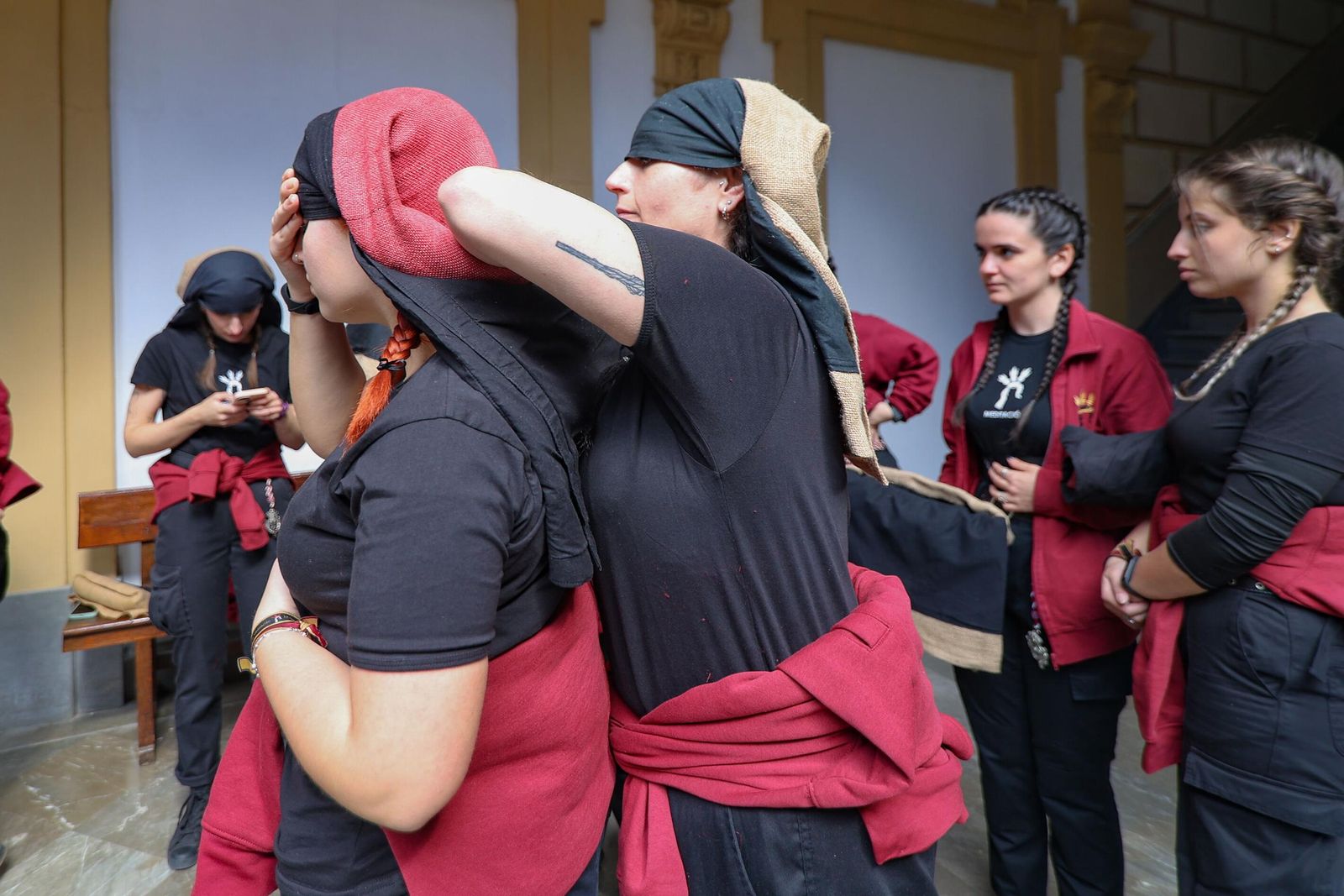 Así vivió Granada la salida de la Hermandad de los Estudiantes 2025