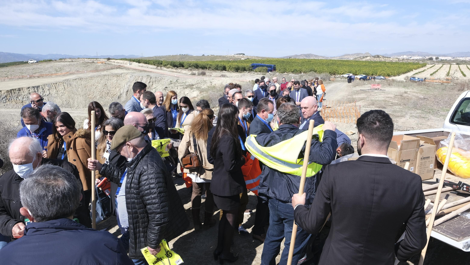 Fotogalería acto reivindicación del AVE en Vera. Almería