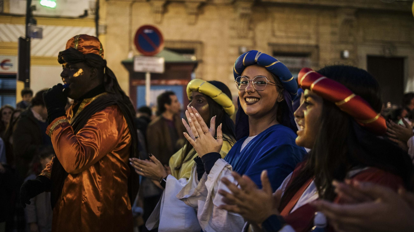Búscate en la Cabalgata de los Reyes Magos de Jerez 2025