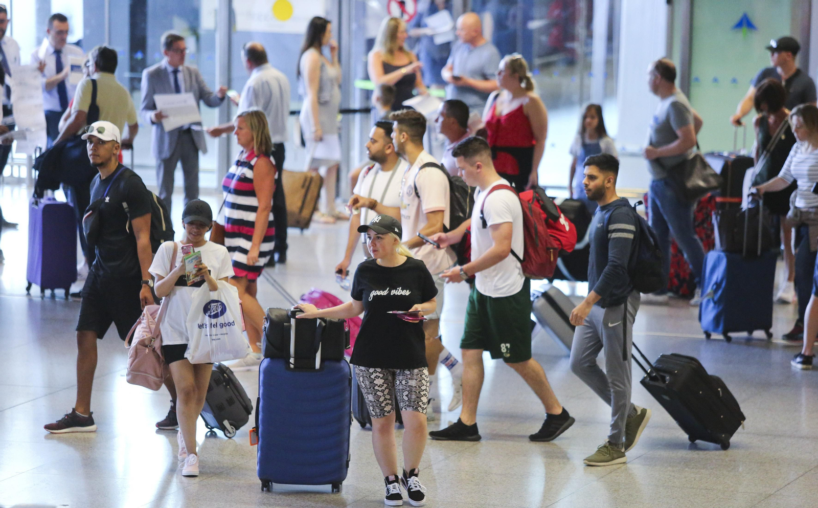 Llegada de turistas al aeropuerto de Málaga