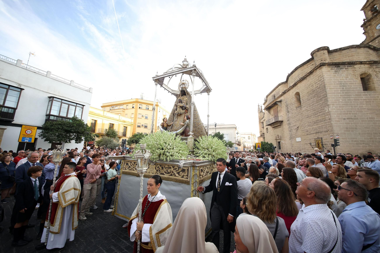 La imagen de la Virgen de la Merced, por Santiago.
