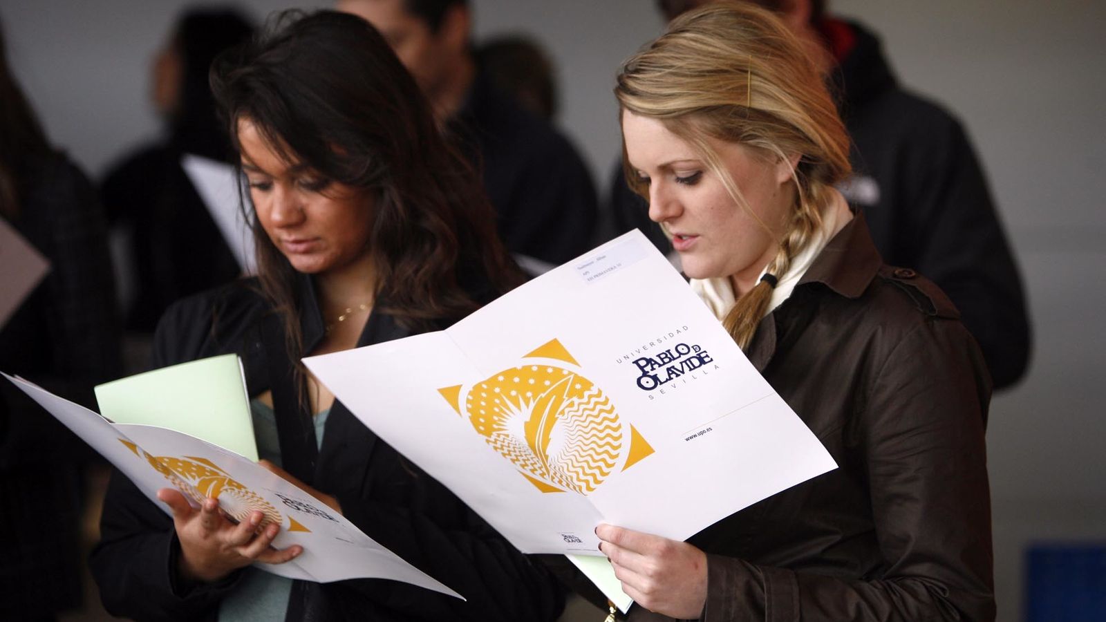 Los másteres y postgrados propios te ayudarán a actualizar tus conocimientos.