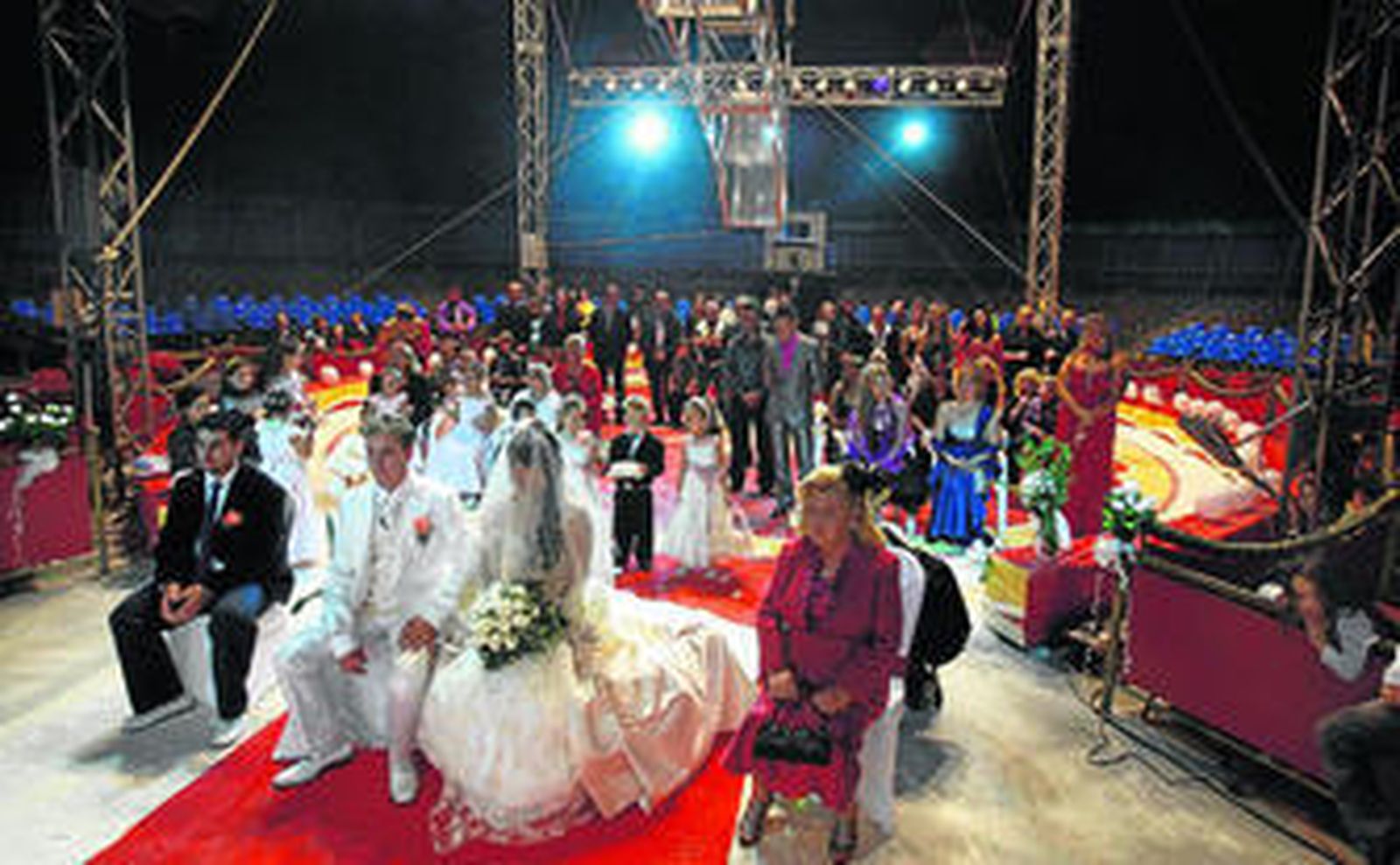 Una boda bajo la carpa del circo