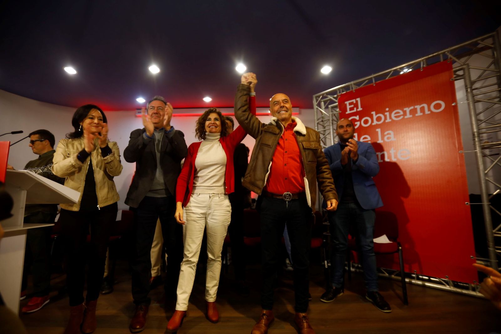 Juan Espadas y María Jesús Montero en la presentación del candidato a la Alcaldía de Córdoba.