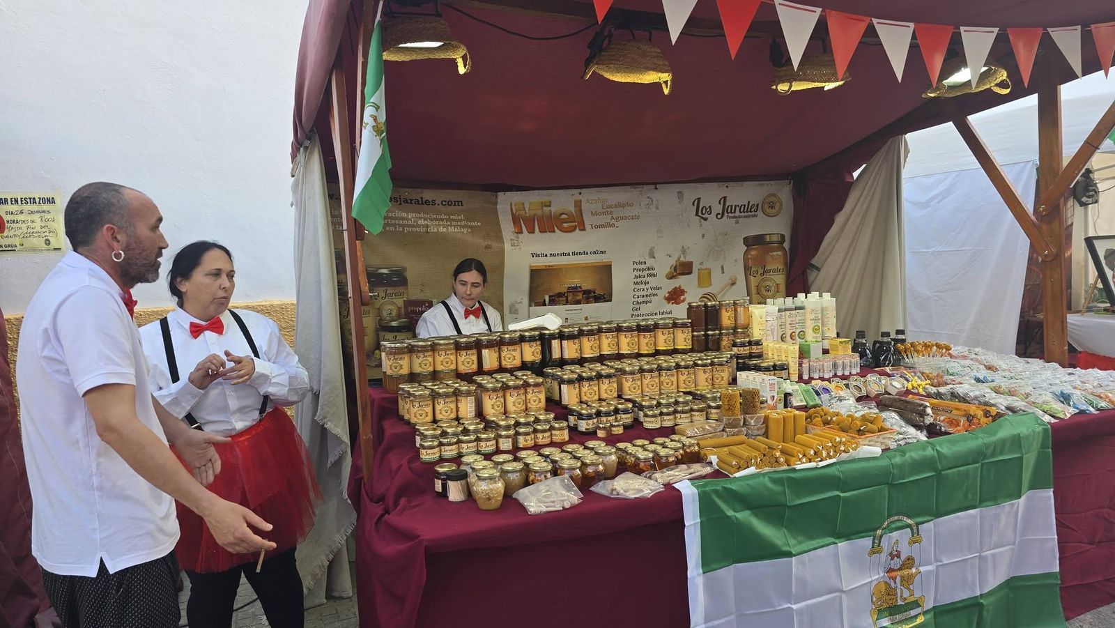 Inauguración del mercado circense carnavalesco de Barbate