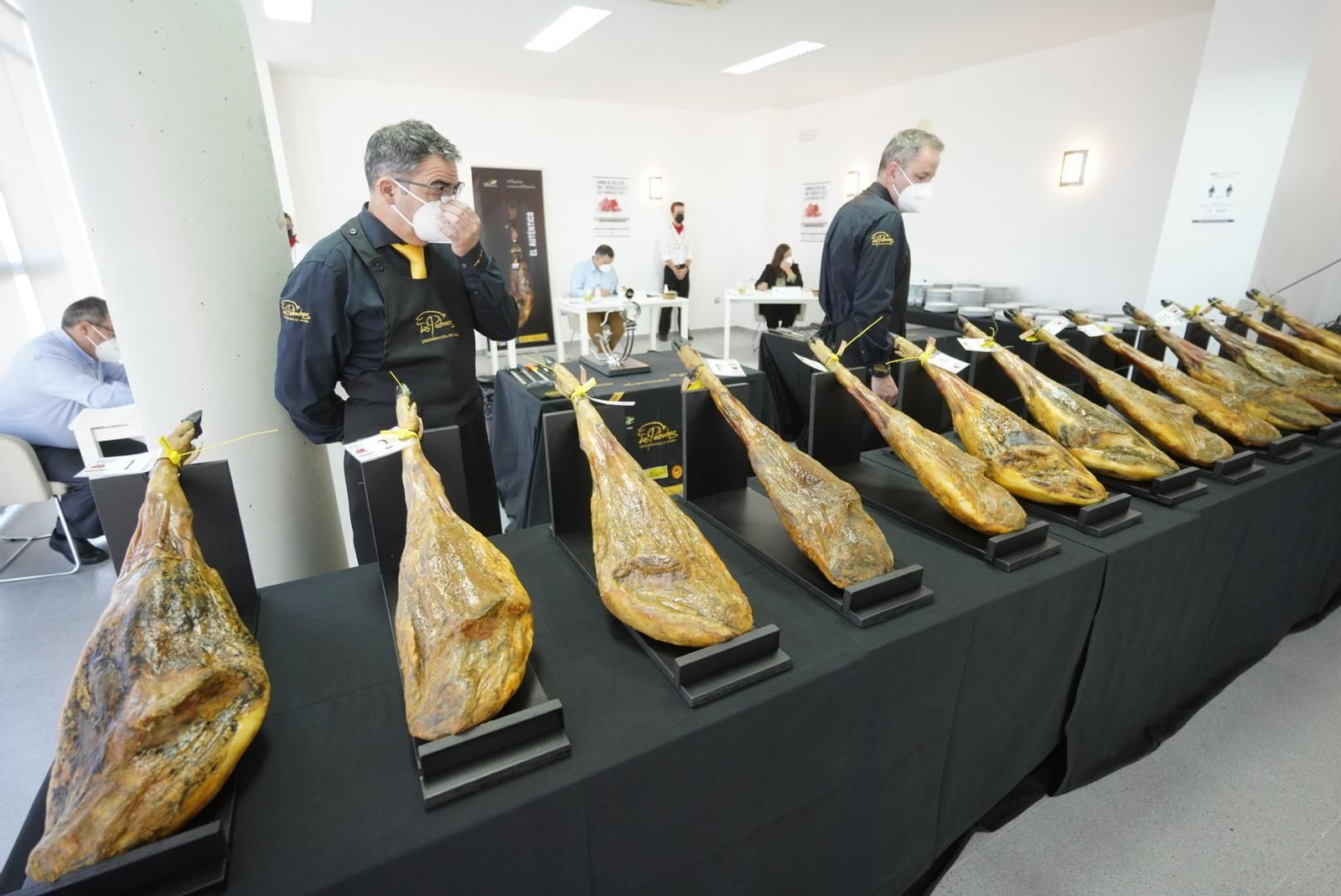 El inicio de la Feria del Jamón de Villanueva de Córdoba, en fotografías