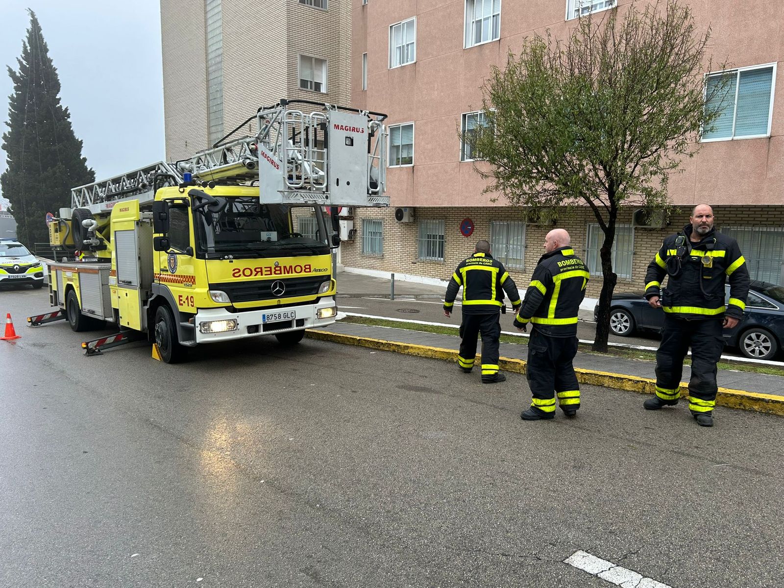 WhatsApp Image 2025-12-25 at 10.52.00 (4)