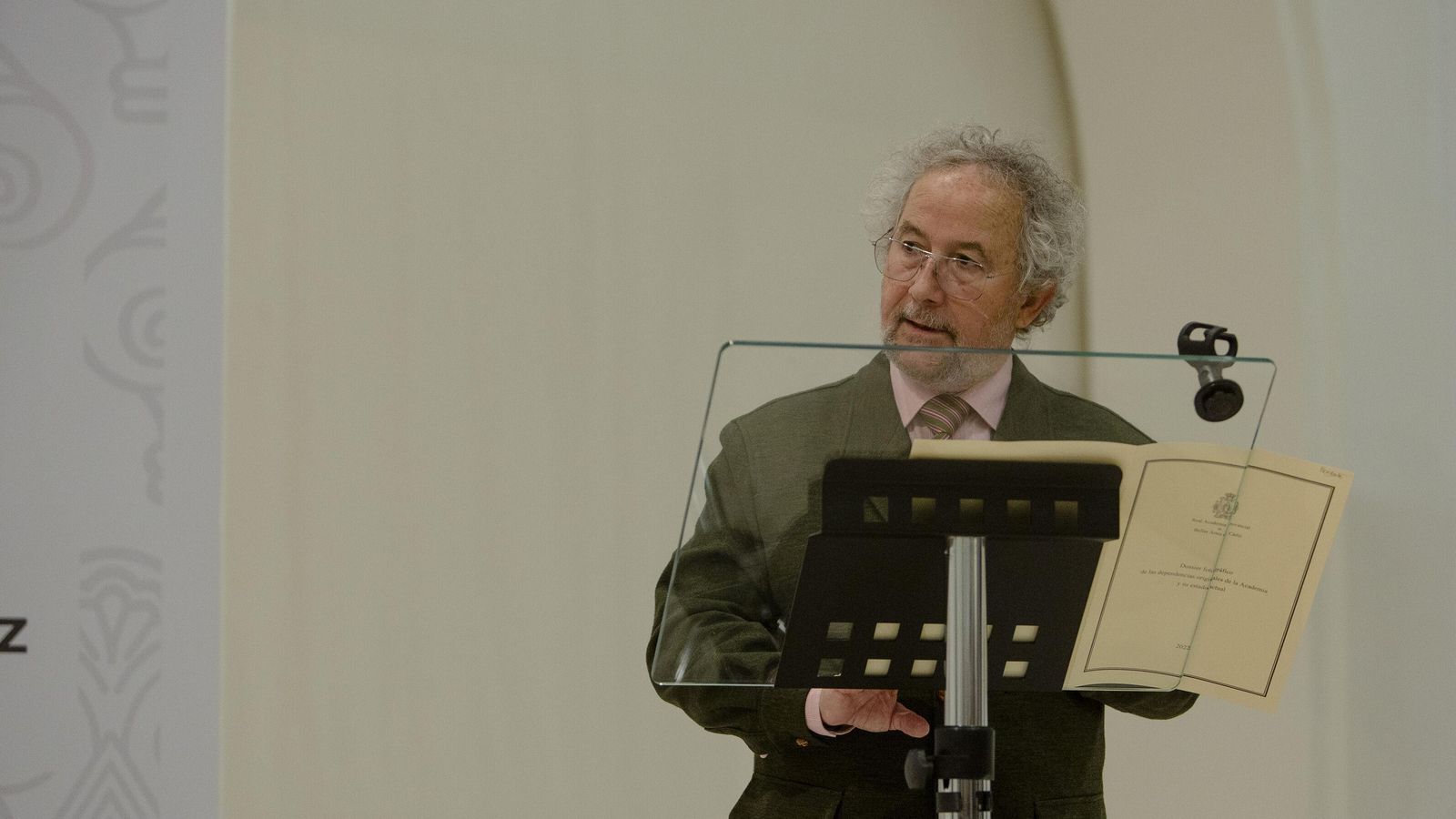 José María Esteban, presidente de la Real Academia de Bellas Artes.