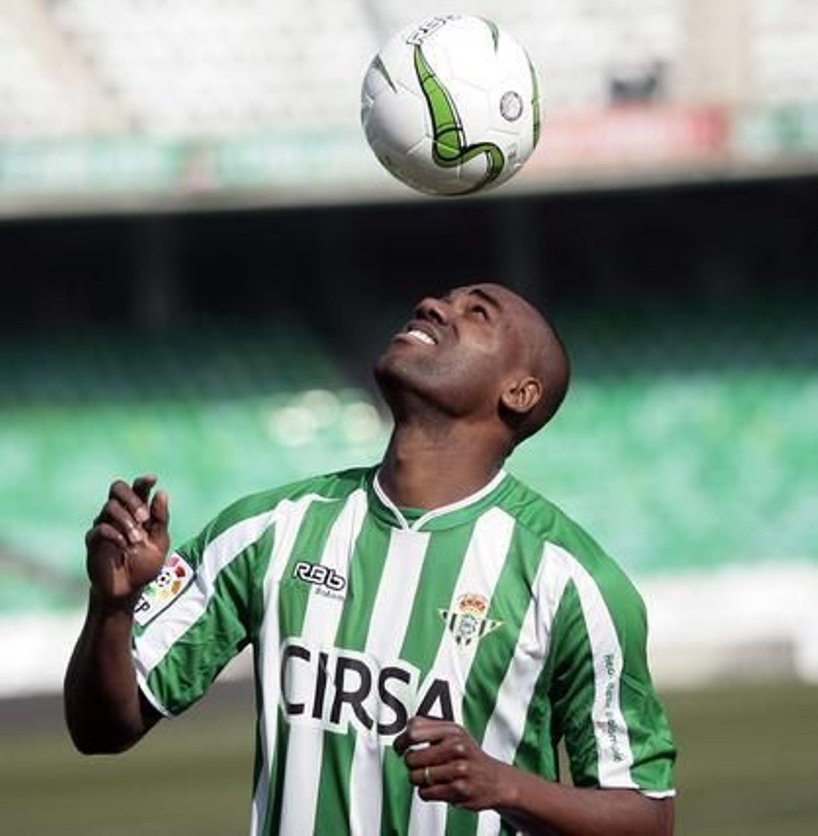 El central brasileño Paulao, durante su presentación.durante 

Foto: Juan Carlos Muñoz