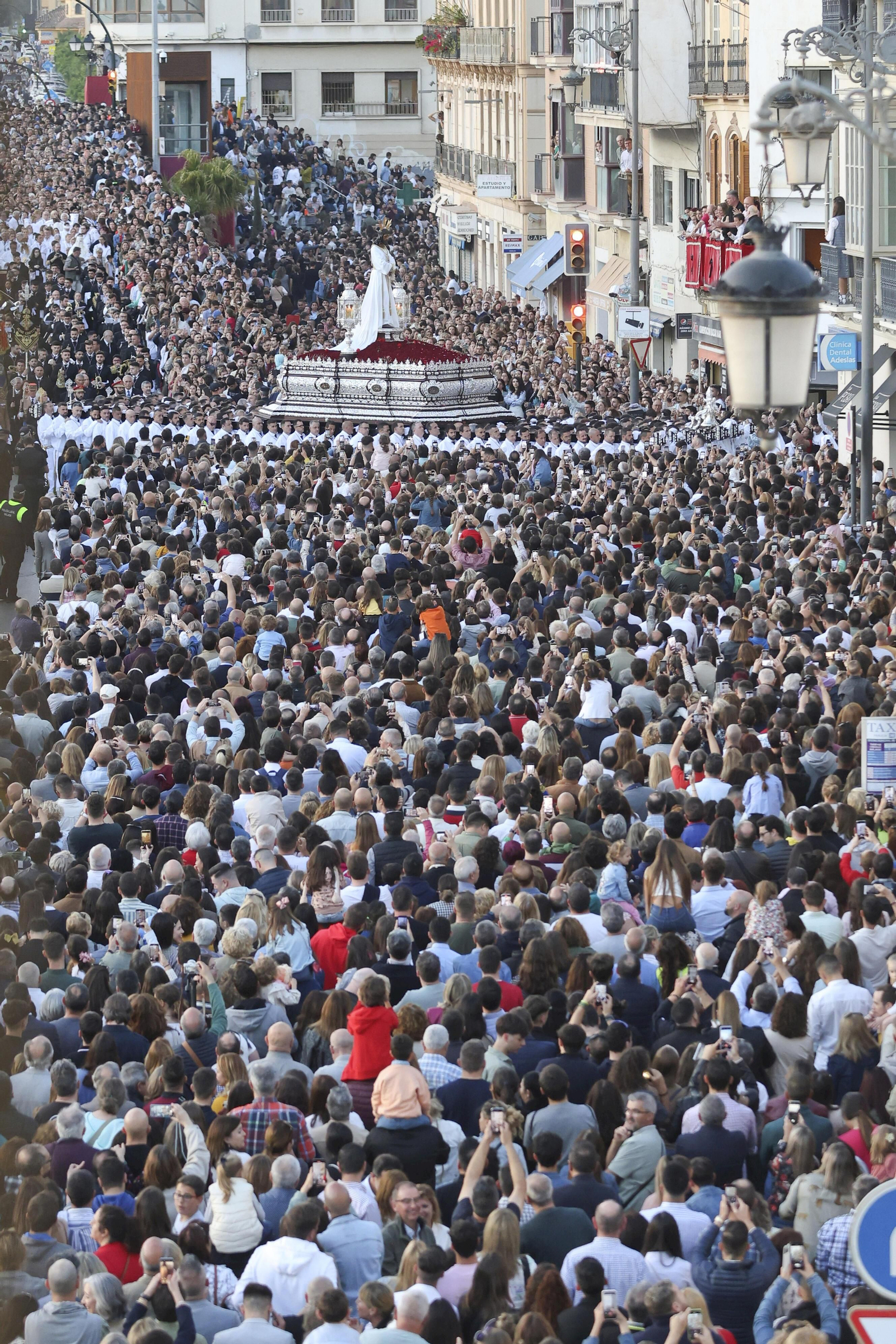 Cautivos en el Lunes Santo de Málaga, en fotos